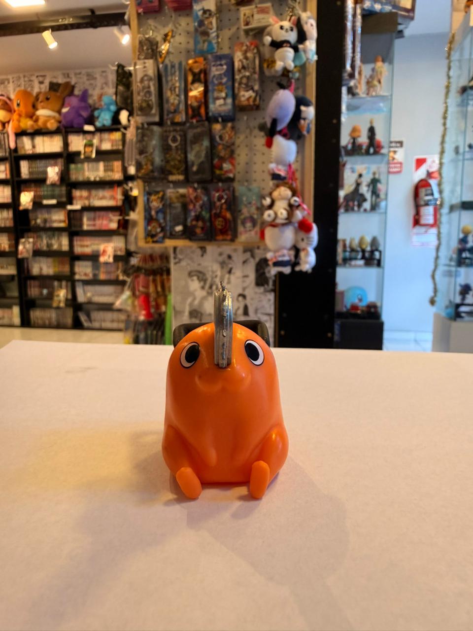FIGURA GASHAPON DE POCHITA