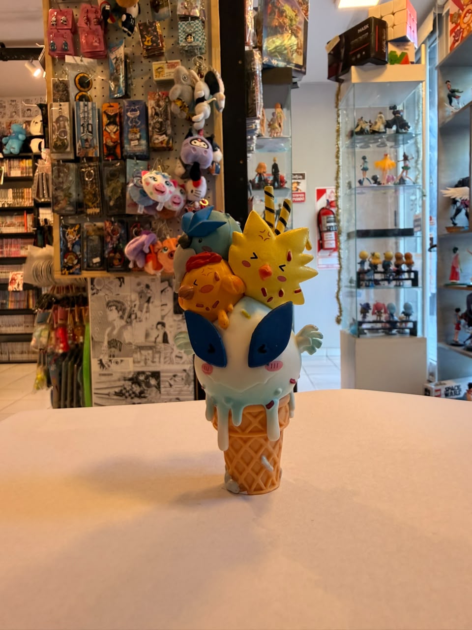 FIGURA DE LUGIA Y AVES LEGENDARIAS COMO HELADO DERRETIDO