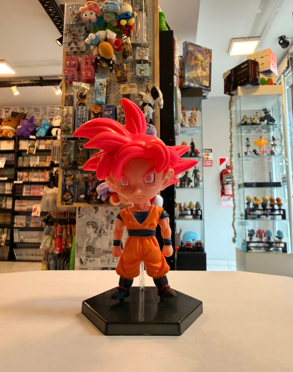 FIGURA CHIBI DE GOKU EN FORMA SUPER SAIYAN DIOS LINEA TAMASHII BUDDIES