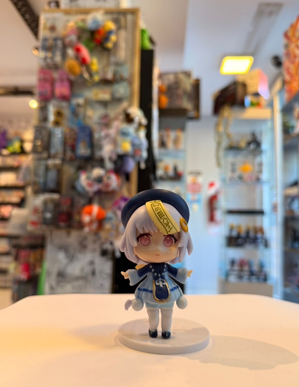 FIGURA GASHAPON DE QIQI