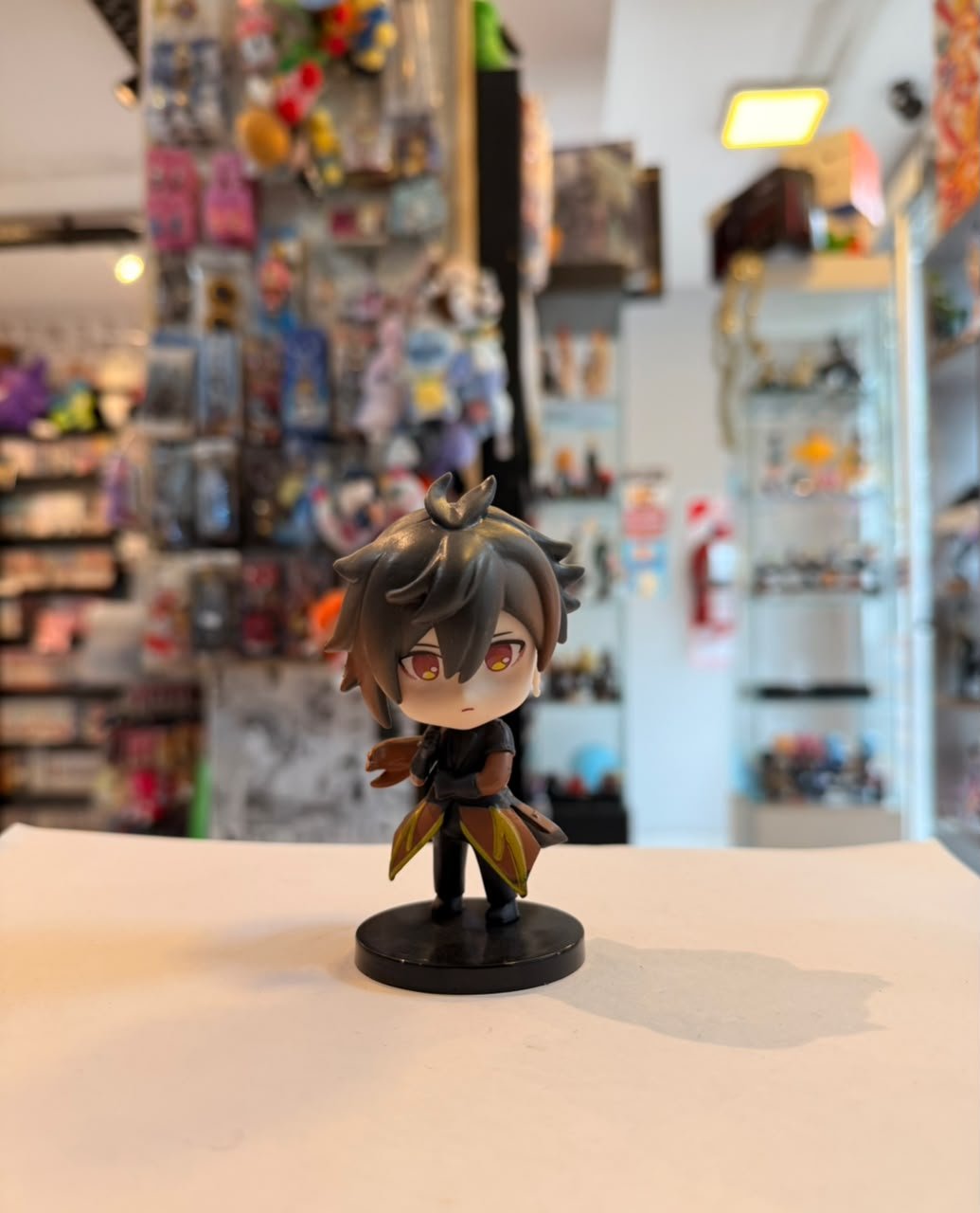 FIGURA CHIBI DE ZHONGLI