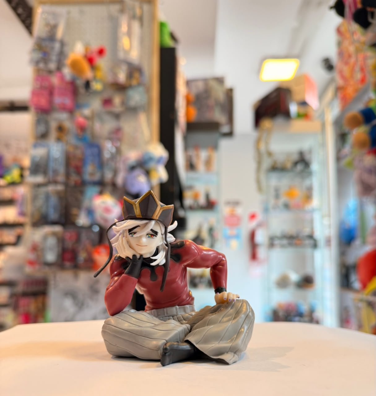 FIGURA DE DOUMA SENTADO