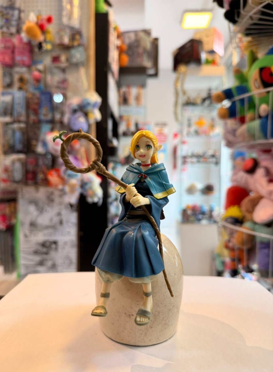 FIGURA DE MARCILLE DONATO SENTADA