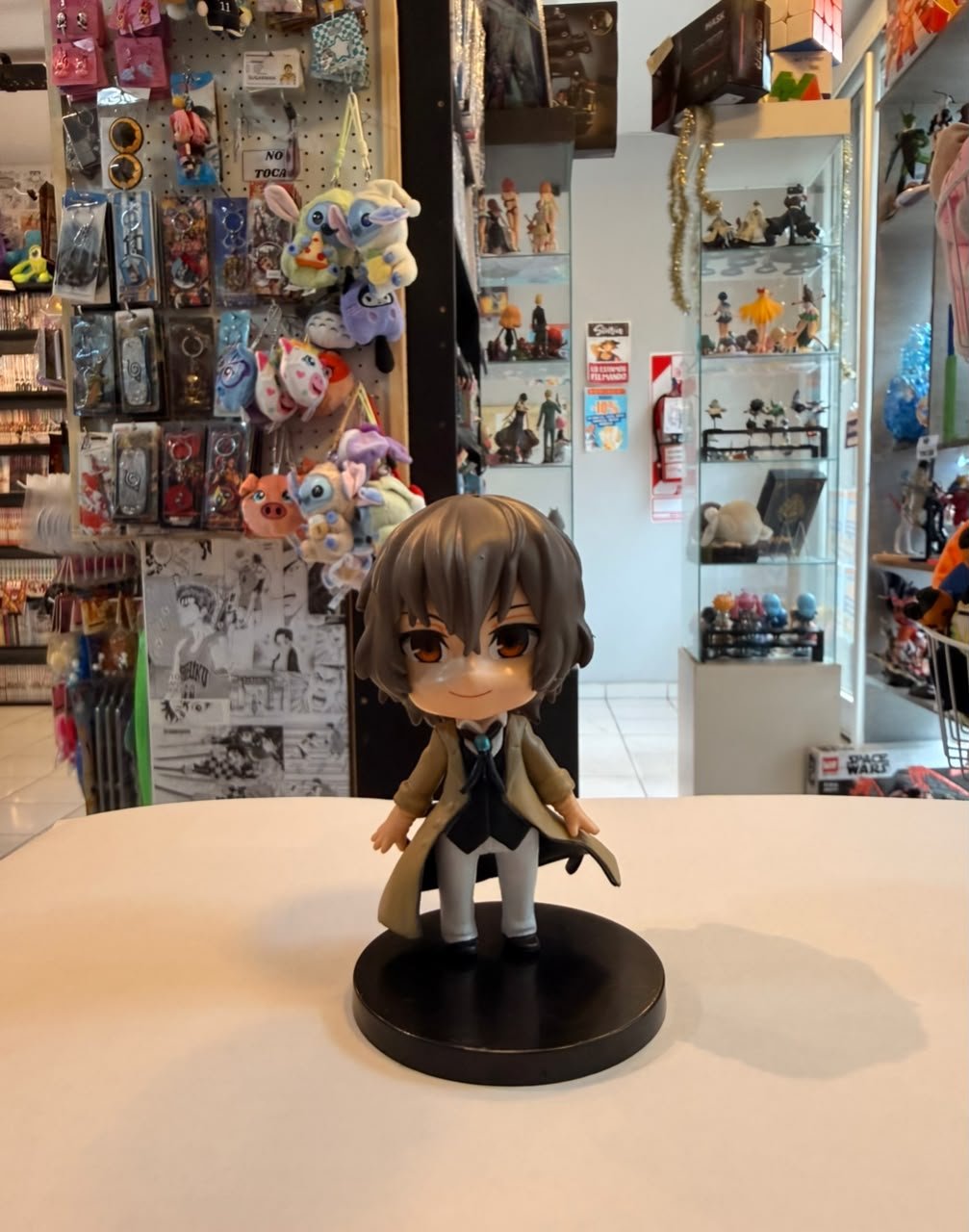 FIGURA CHIBI DE OSAMU DAZAI