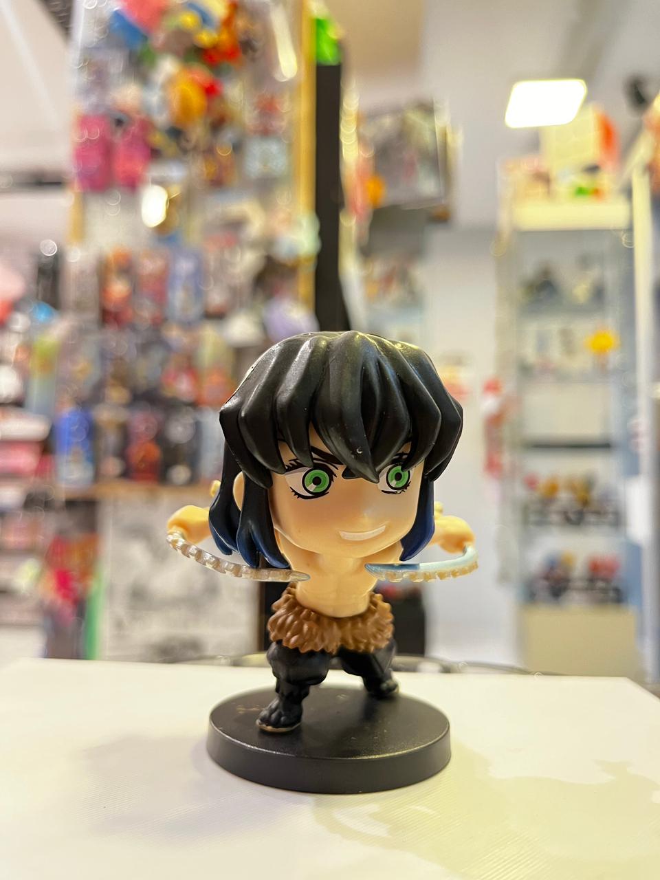 FIGURA DE INOSUKE EN POSE DE COMBATE