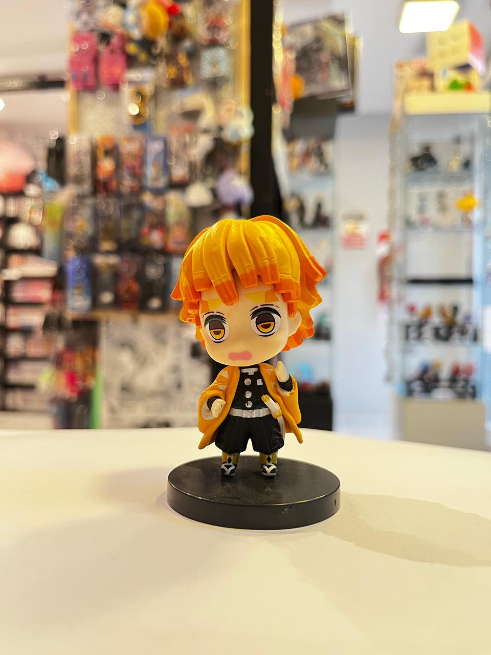 FIGURA GASHAPON DE ZENITSU